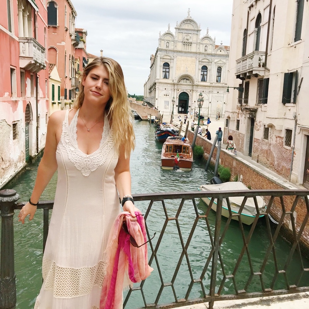 Meet your Posher, Grace